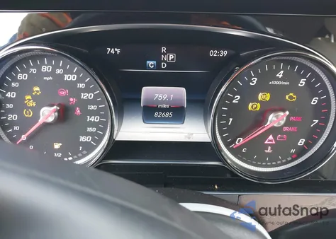 2017 Mercedes-Benz E 300 z USA, uszkodzony, nr VIN WDDZF4JB3HA257369